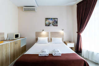 Гостиница Багет Нижний Новгород Эконом с двуспальной кроватью с ванной комнатой на этаже-14